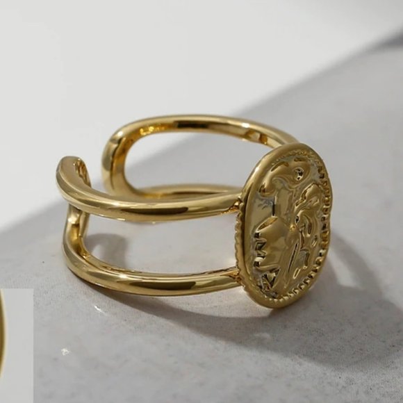 New 18K Gold Plated Vintage Coin Queen Elizabeth Resizable Ring - Picture 6 of 6